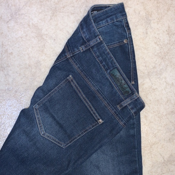 Buffalo Jeans - mid rise straight leg stretch - Picture 3 of 3